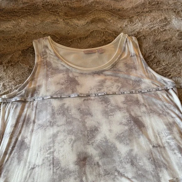 LOGO by Lori Goldstein Sleeveless Layered Top – Size L - Picture 4 of 7